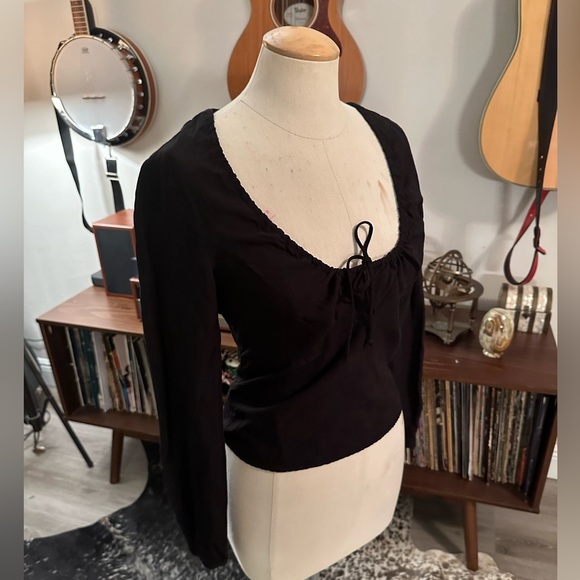 Intermix blouse - Picture 7 of 7